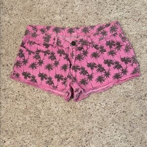Pink Palm Print Women's Denim Shorts